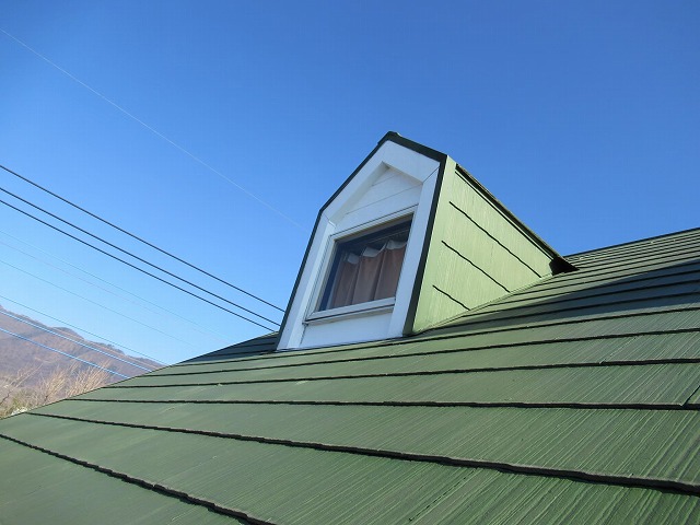 昭和町　屋根塗装　鳩小屋